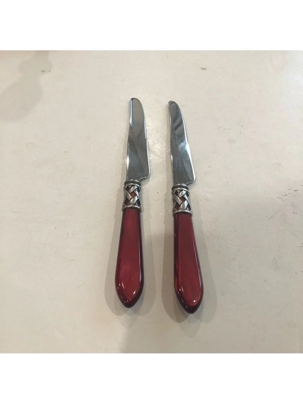 Bugatti for Vietri Aladdin replacement knives (2) red Italian flatware dining